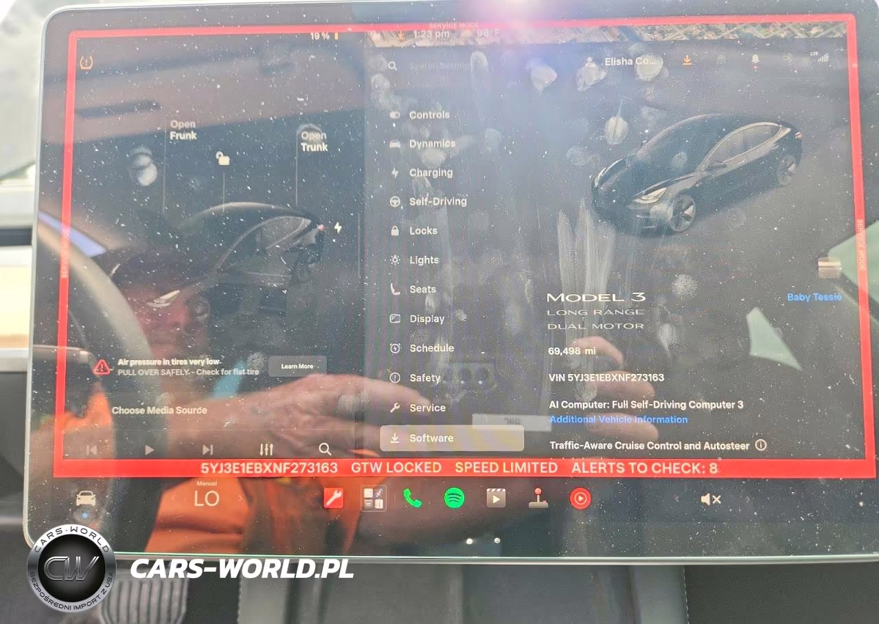 2022 Tesla Model 3 VIN:5YJ3E1EBXNF273163 - 9