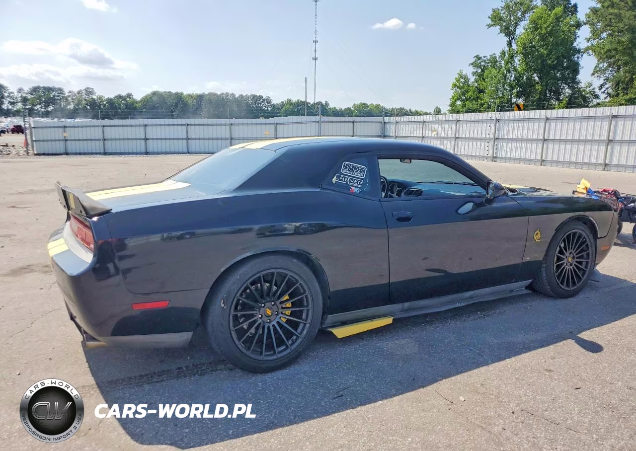 2014 Dodge Challenger Sxt VIN:2C3CDYAG5EH152844 - 3
