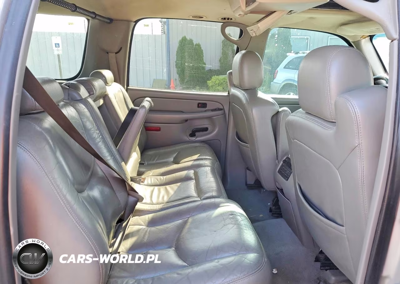 2005 Chevrolet Suburban K1500 VIN:3GNFK16Z35G230495 - 11