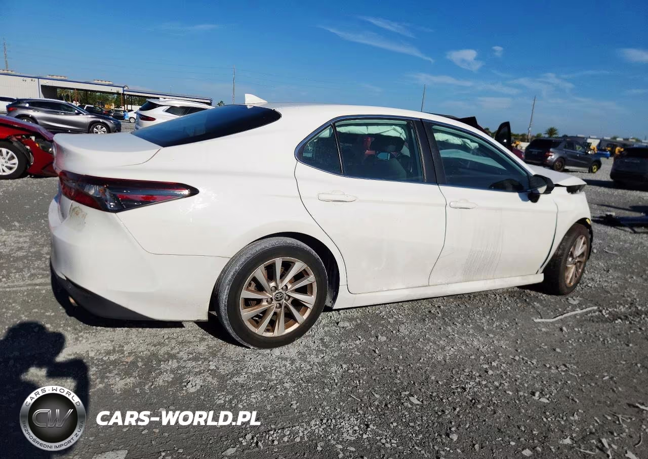 2023 Toyota Camry Le VIN:4T1C11AK6PU157160 - 3