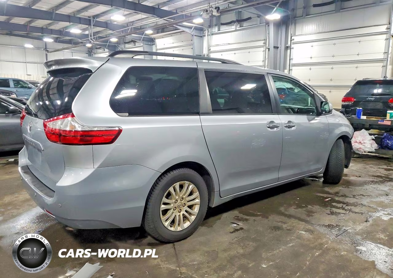 2016 Toyota Sienna Xle Premium 8-Passenger VIN:5TDYK3DC5GS757650 - 3