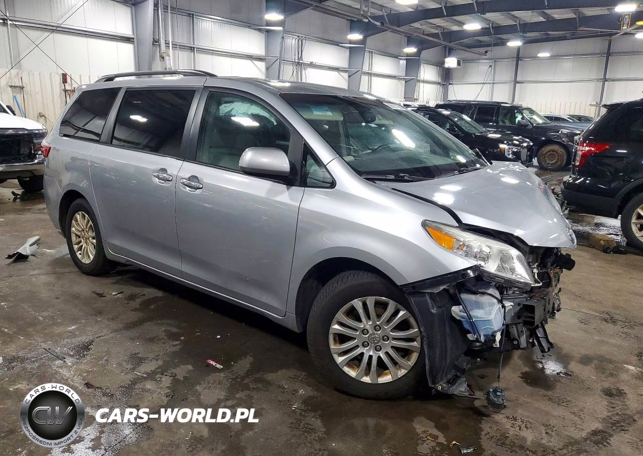 2016 Toyota Sienna Xle Premium 8-Passenger VIN:5TDYK3DC5GS757650 - 4