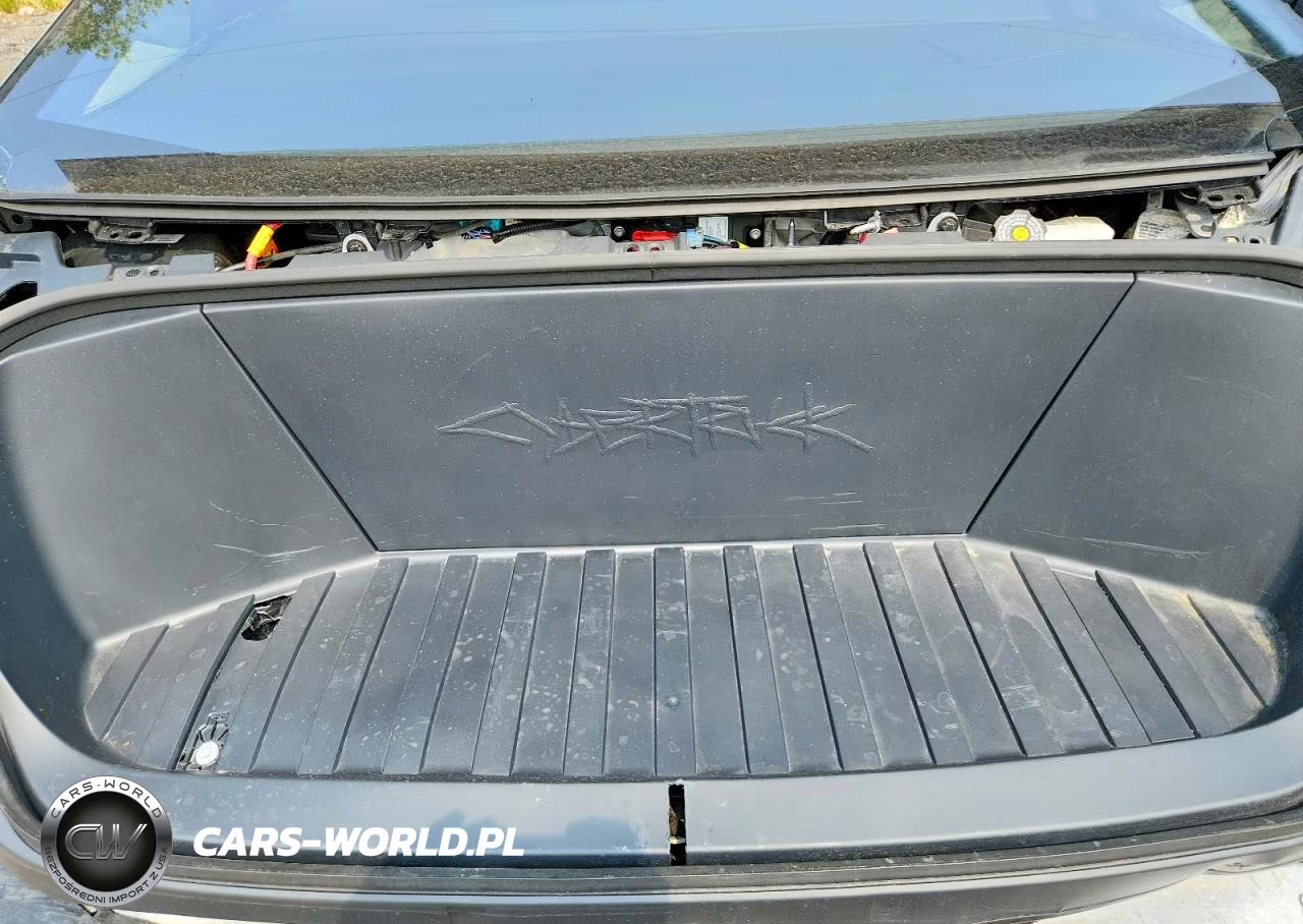 2026 Tesla Cybertruck VIN:7G2CEHED0TA090176 - 11