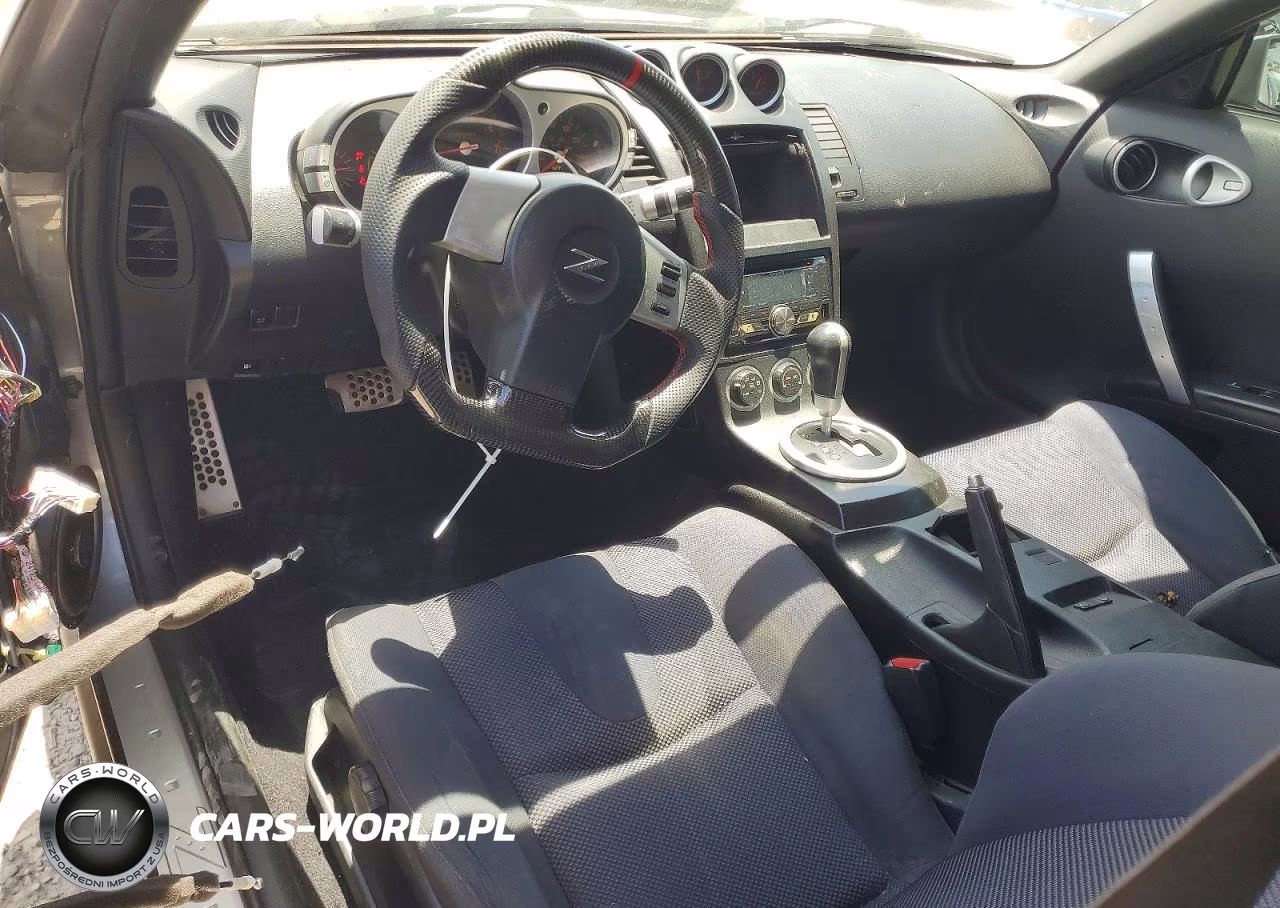 2004 Nissan 350Z Coupe VIN:JN1AZ34E34T063375 - 8