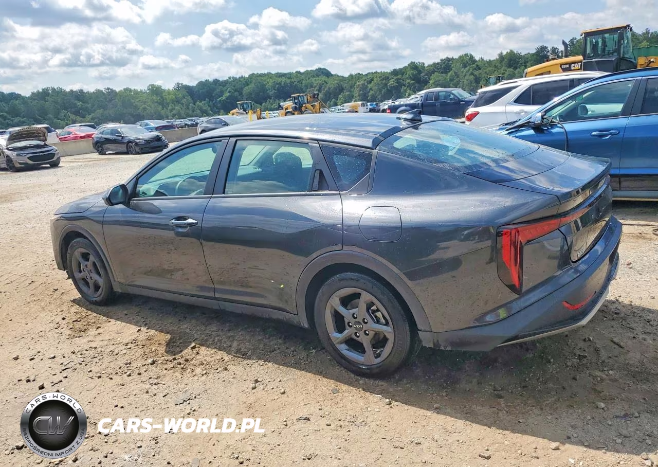 2025 Kia K4 Lxs VIN:3KPFT4DEXSE074664 - 2