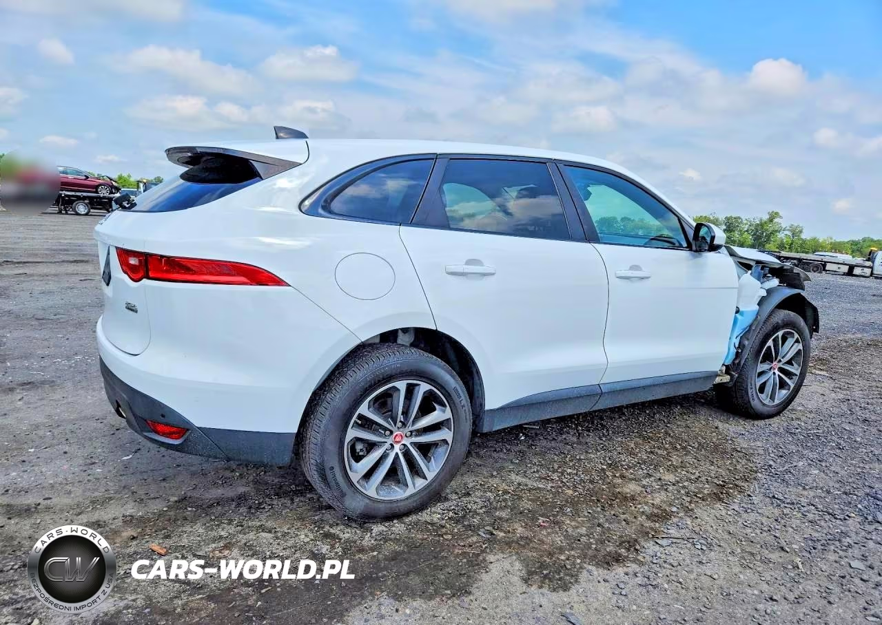 2020 Jaguar F-Pace Premium VIN:SADCJ2FX1LA630428 - 3