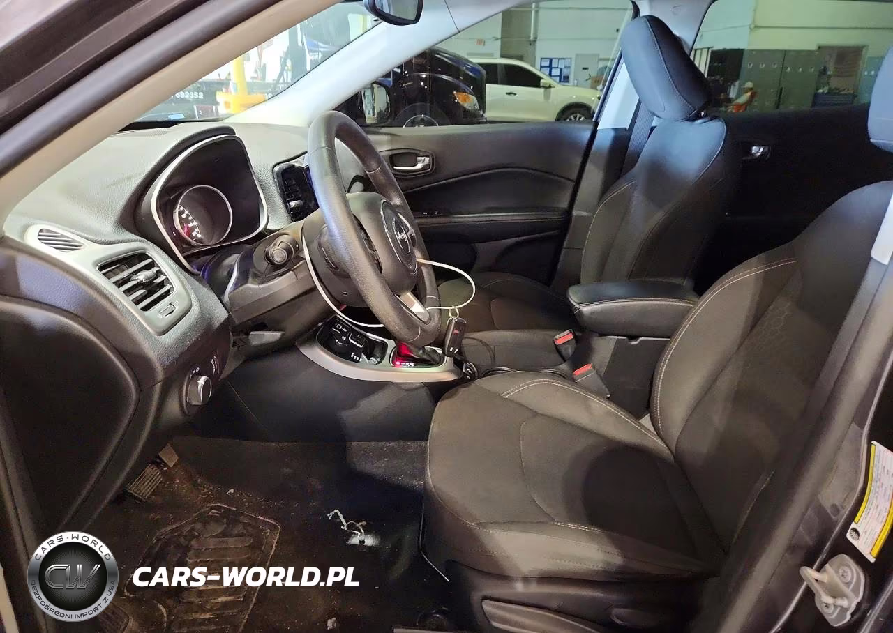 2018 Jeep Compass Sport VIN:3C4NJDAB0JT177176 - 7
