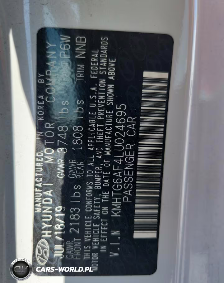 2020 Hyundai Veloster 2.0L VIN:KMHTG6AF4LU024695 - 12