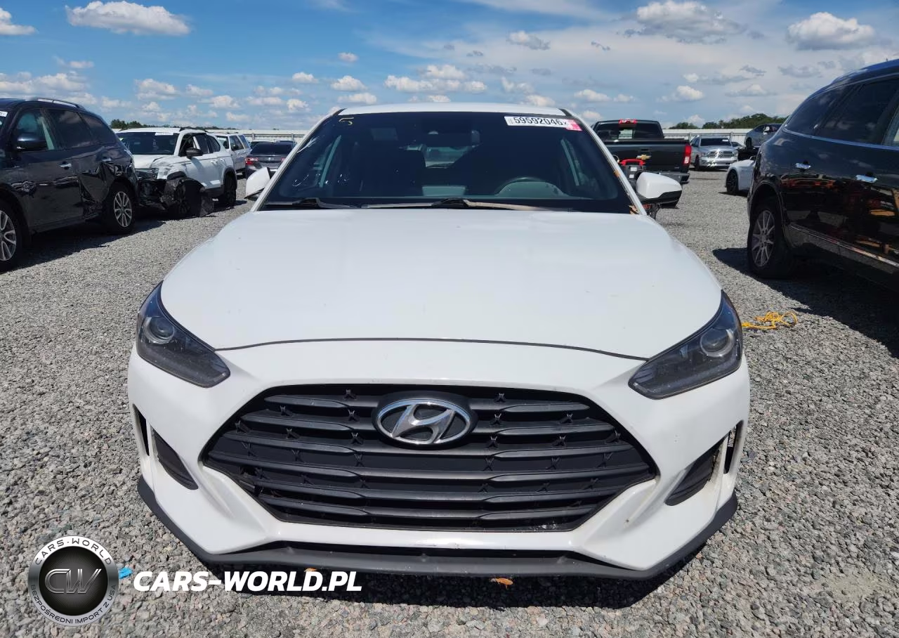 2020 Hyundai Veloster 2.0L VIN:KMHTG6AF4LU024695 - 5