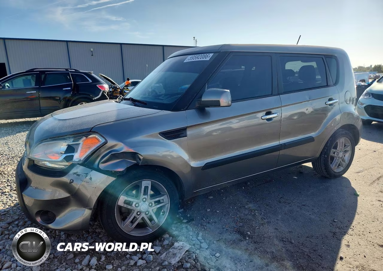 2011 Kia Soul +