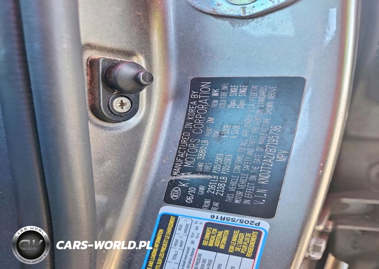 2011 Kia Soul + VIN:KNDJT2A2XB7195736 - 12