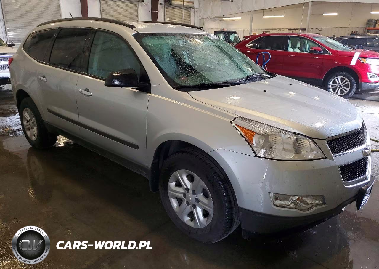 2012 Chevrolet Traverse Ls VIN:1GNKVFED2CJ366167 - 4