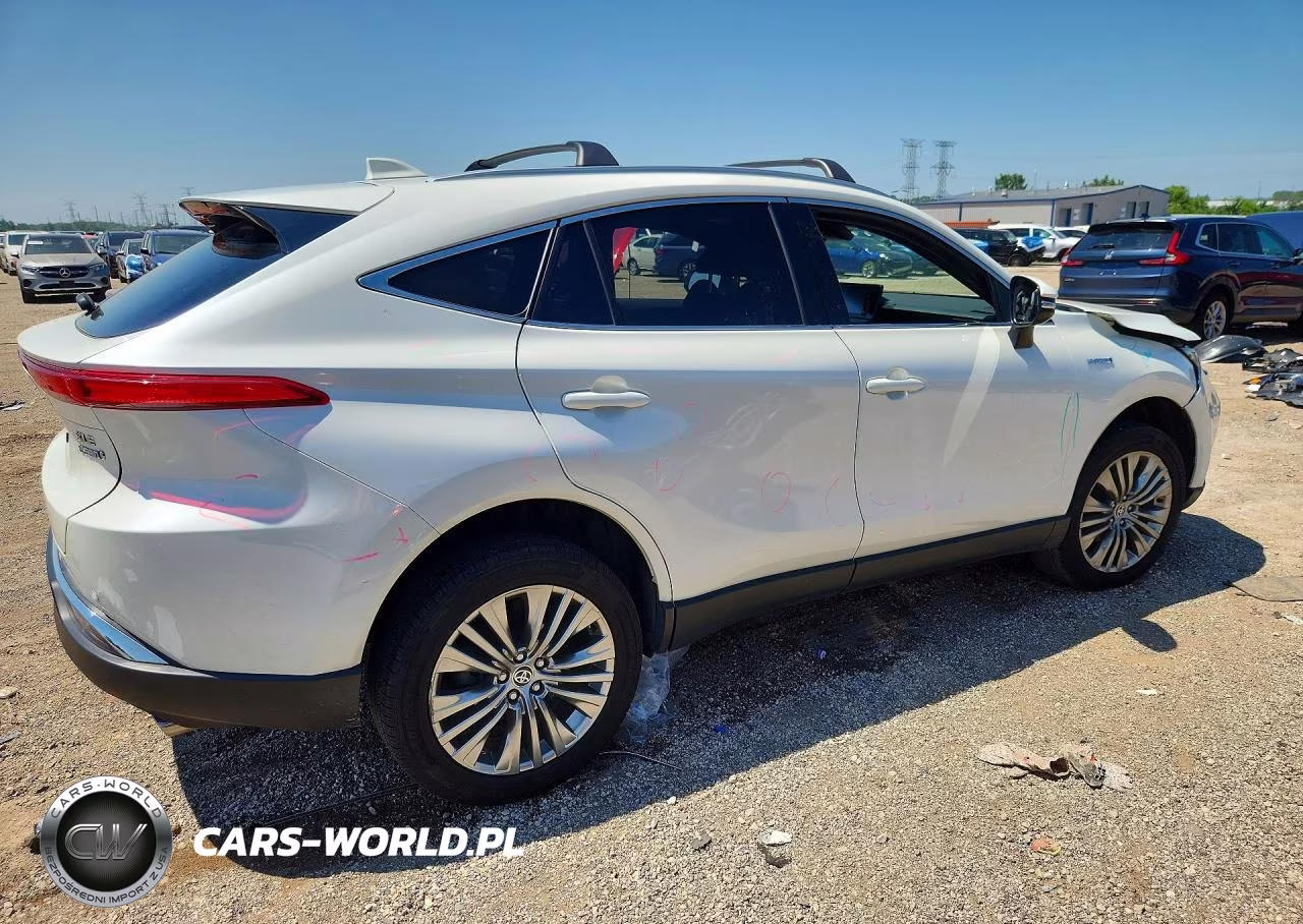 2021 Toyota Venza Xle VIN:JTEAAAAH8MJ068215 - 3
