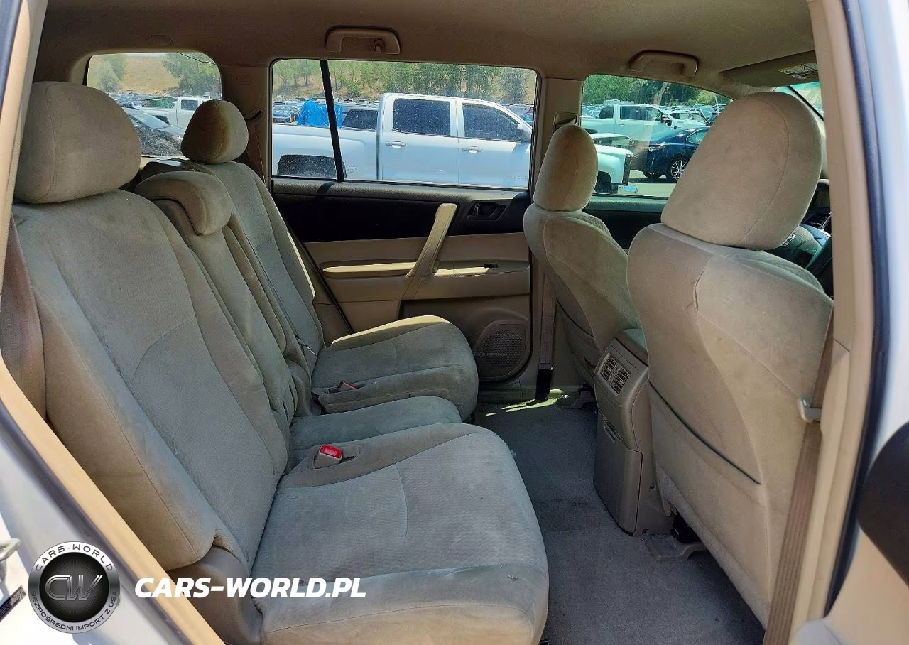 2010 Toyota Highlander Base VIN:5TDZK3EH6AS009074 - 11