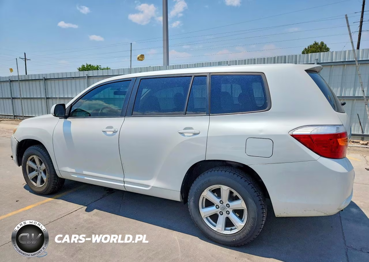 2010 Toyota Highlander Base VIN:5TDZK3EH6AS009074 - 2