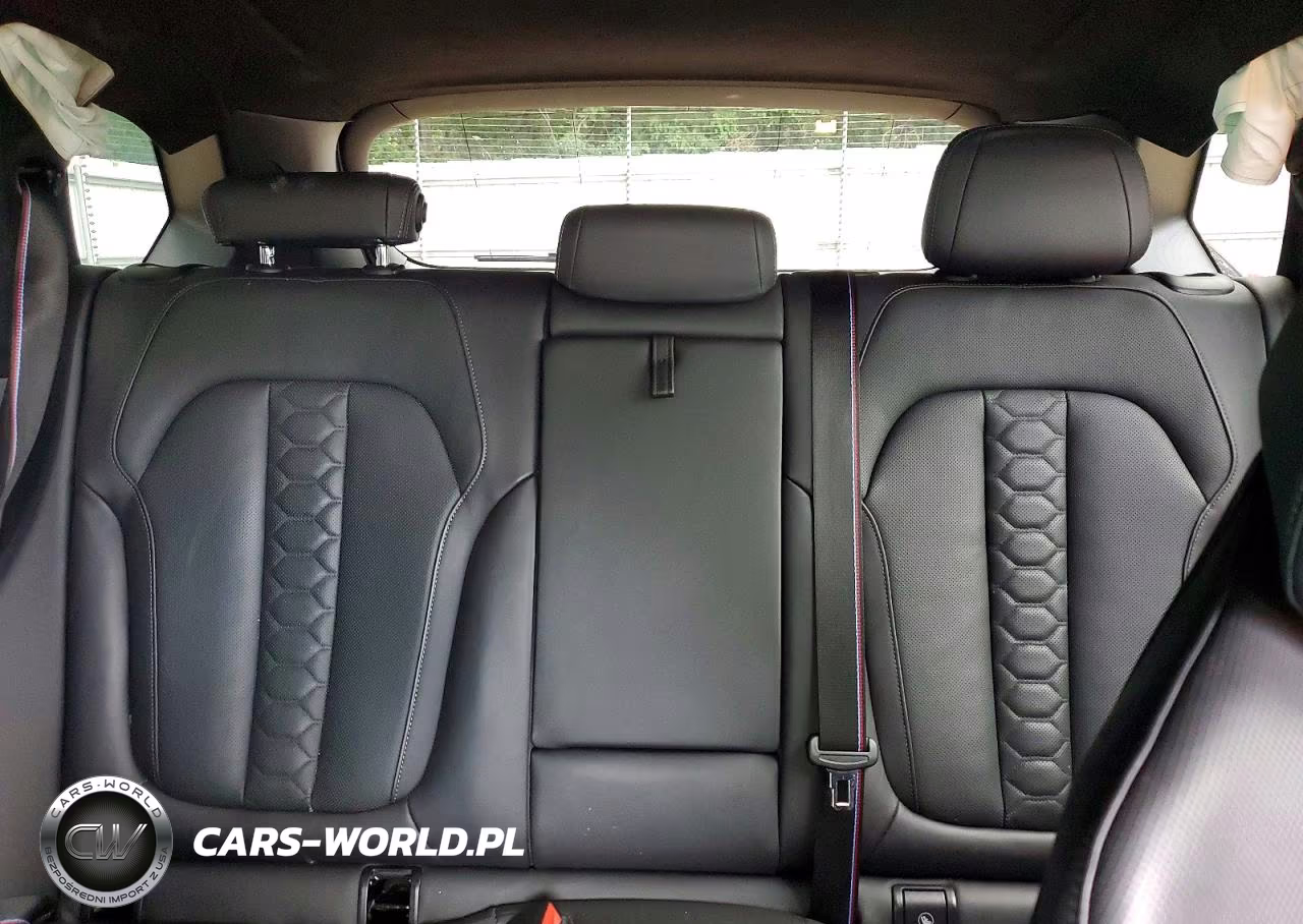 2023 BMW X5 VIN:5YMJU0C04P9P24811 - 10