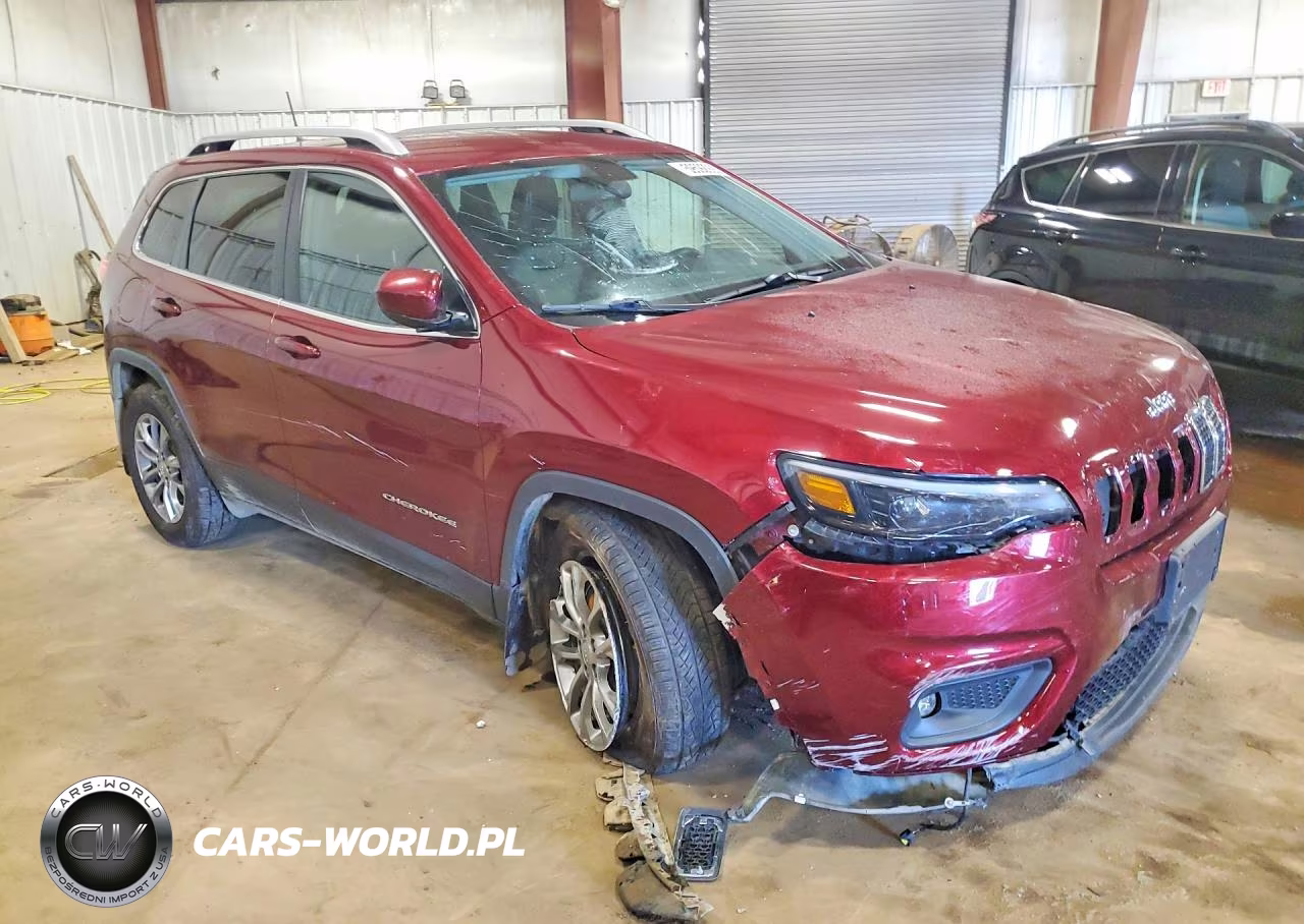2019 Jeep Cherokee Latitude Plus VIN:1C4PJMLB0KD148693 - 4
