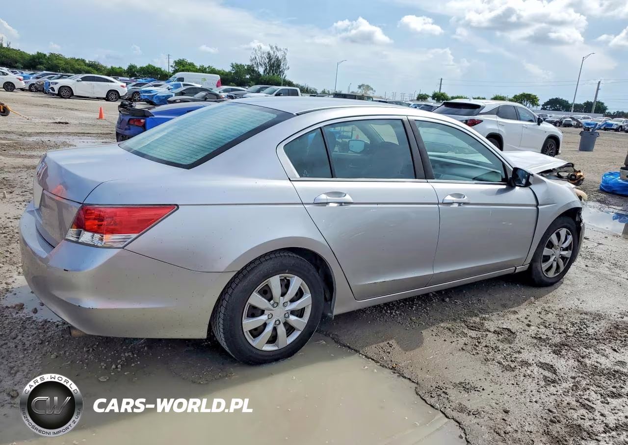 2010 Honda Accord Lx VIN:1HGCP2F30AA021207 - 3