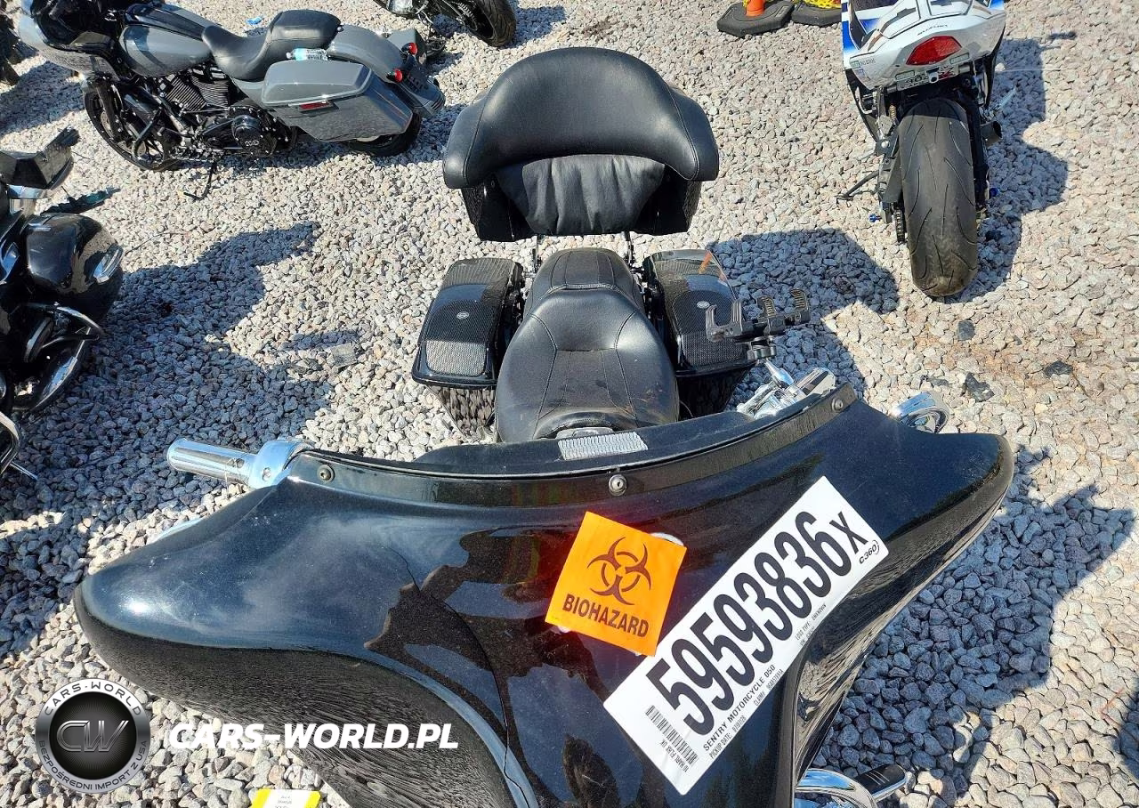 2010 Harley-Davidson Flhx VIN:1HD1KB415AB636527 - 5