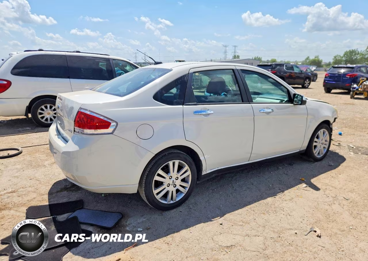 2011 Ford Focus Sel VIN:1FAHP3HN6BW143895 - 3