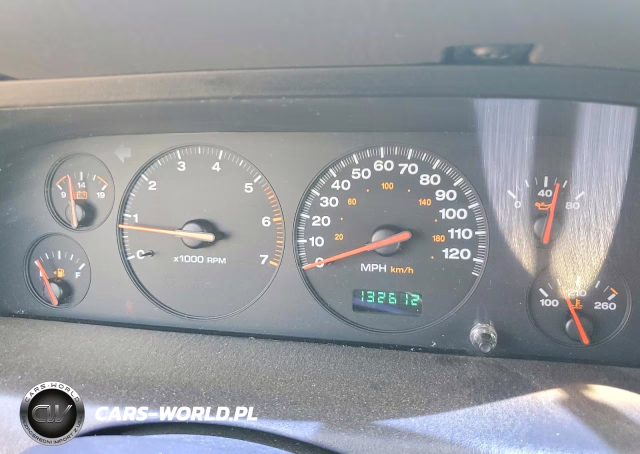 2001 Jeep Grand Cherokee Laredo VIN:1J4GW48S81C571787 - 9