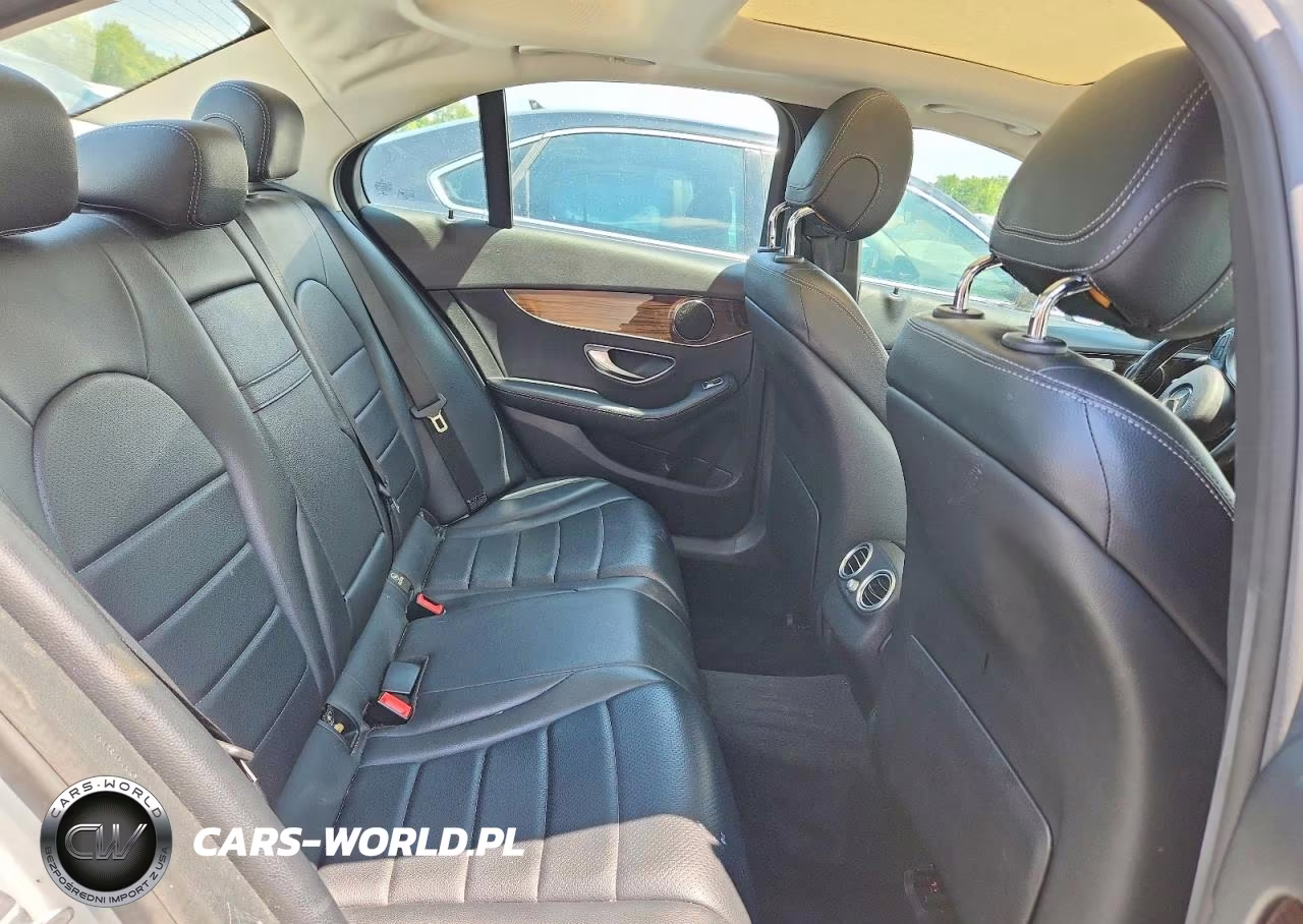 2017 Mercedes-Benz C 300 4Matic VIN:55SWF4KB2HU207368 - 10