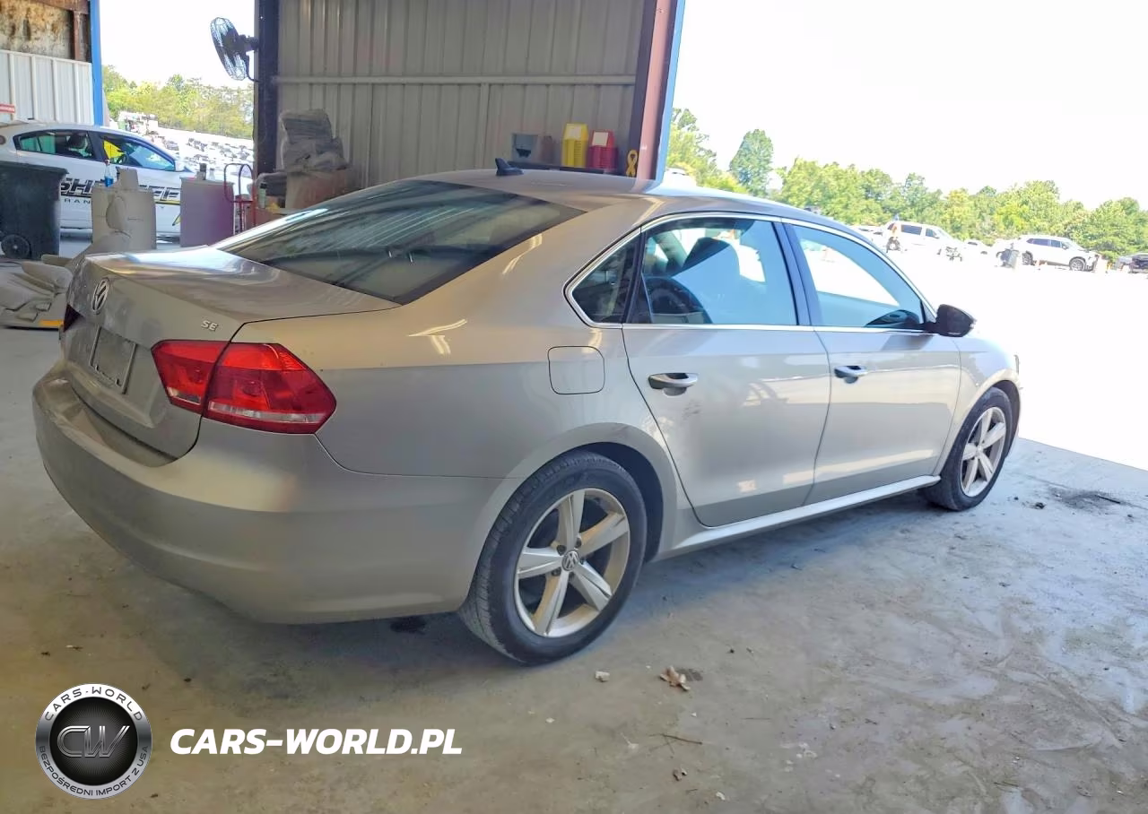 2012 Volkswagen Passat Se VIN:1VWBH7A36CC049366 - 3
