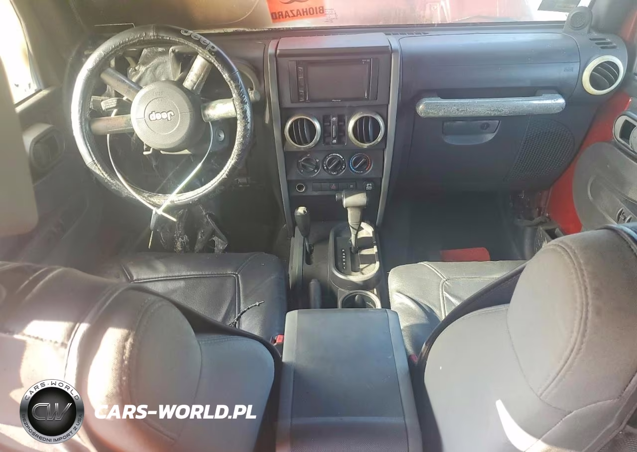2008 Jeep Wrangler Unlimited X VIN:1J4GA391X8L618441 - 8