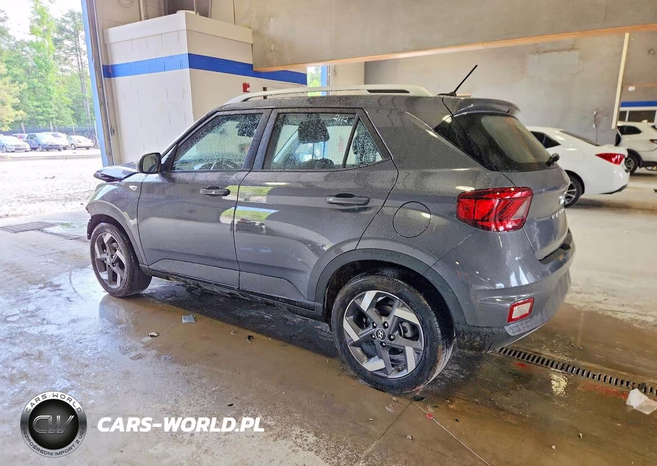 2025 Hyundai Venue Sel VIN:KMHRC8A32SU407685 - 2