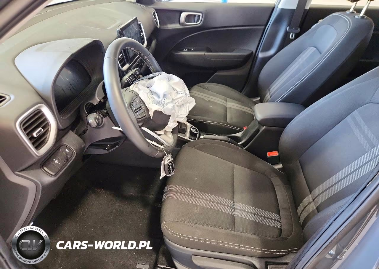 2025 Hyundai Venue Sel VIN:KMHRC8A32SU407685 - 7