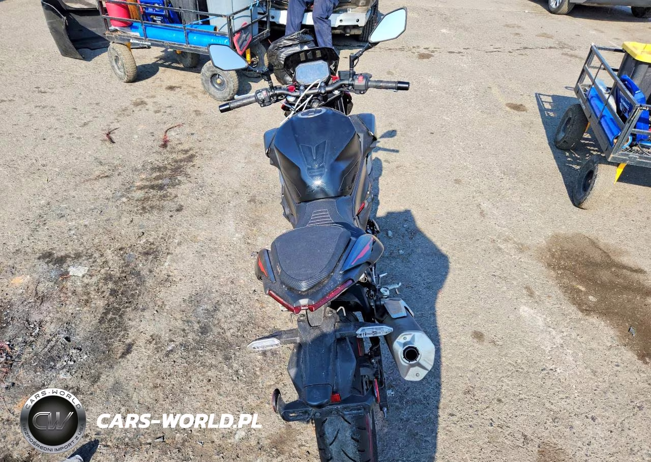 2025 Kawasaki Er500 VIN:ML5ERGF15SDA37817 - 4
