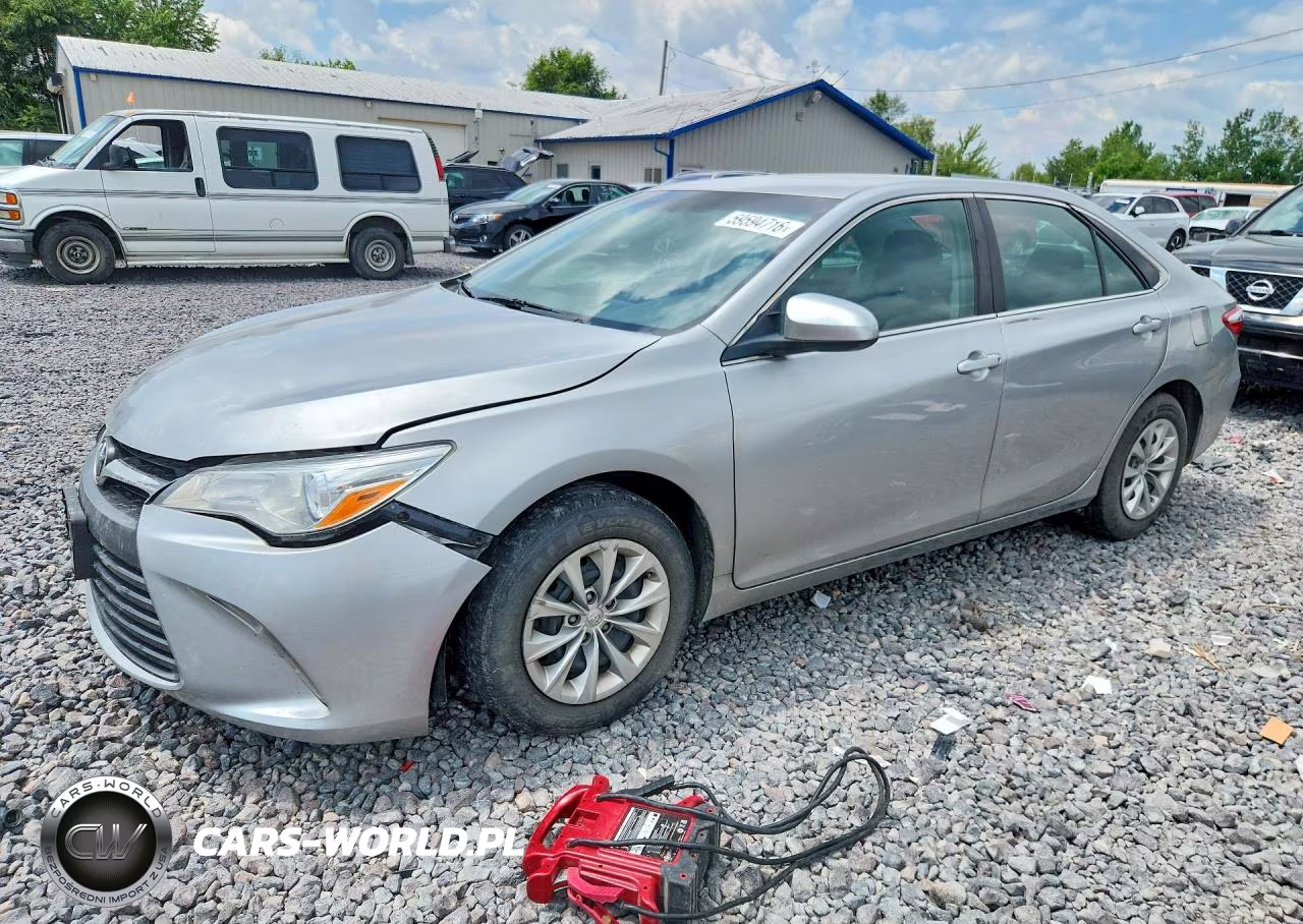 2016 Toyota Camry Le