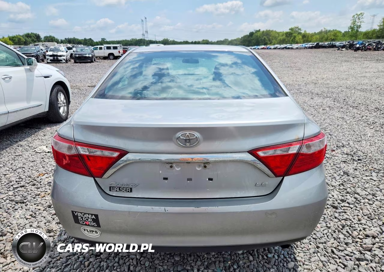 2016 Toyota Camry Le VIN:4T4BF1FK2GR532747 - 6