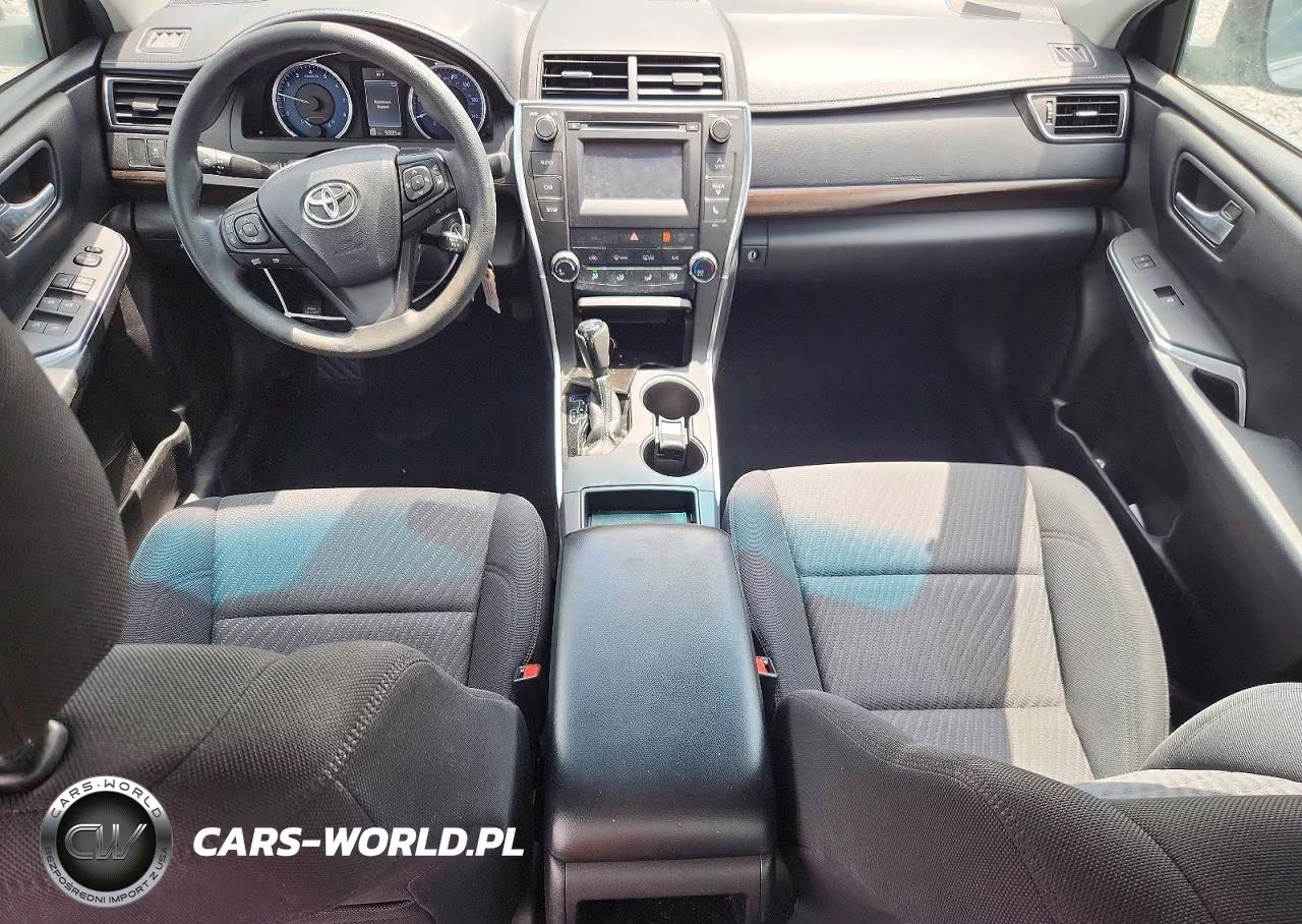 2016 Toyota Camry Le VIN:4T4BF1FK2GR532747 - 8