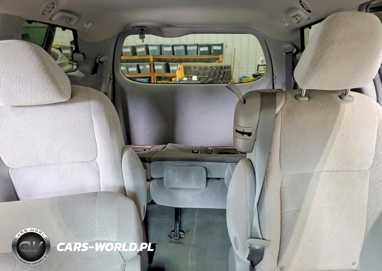 2015 Toyota Sienna Le VIN:5TDKK3DC2FS622968 - 10