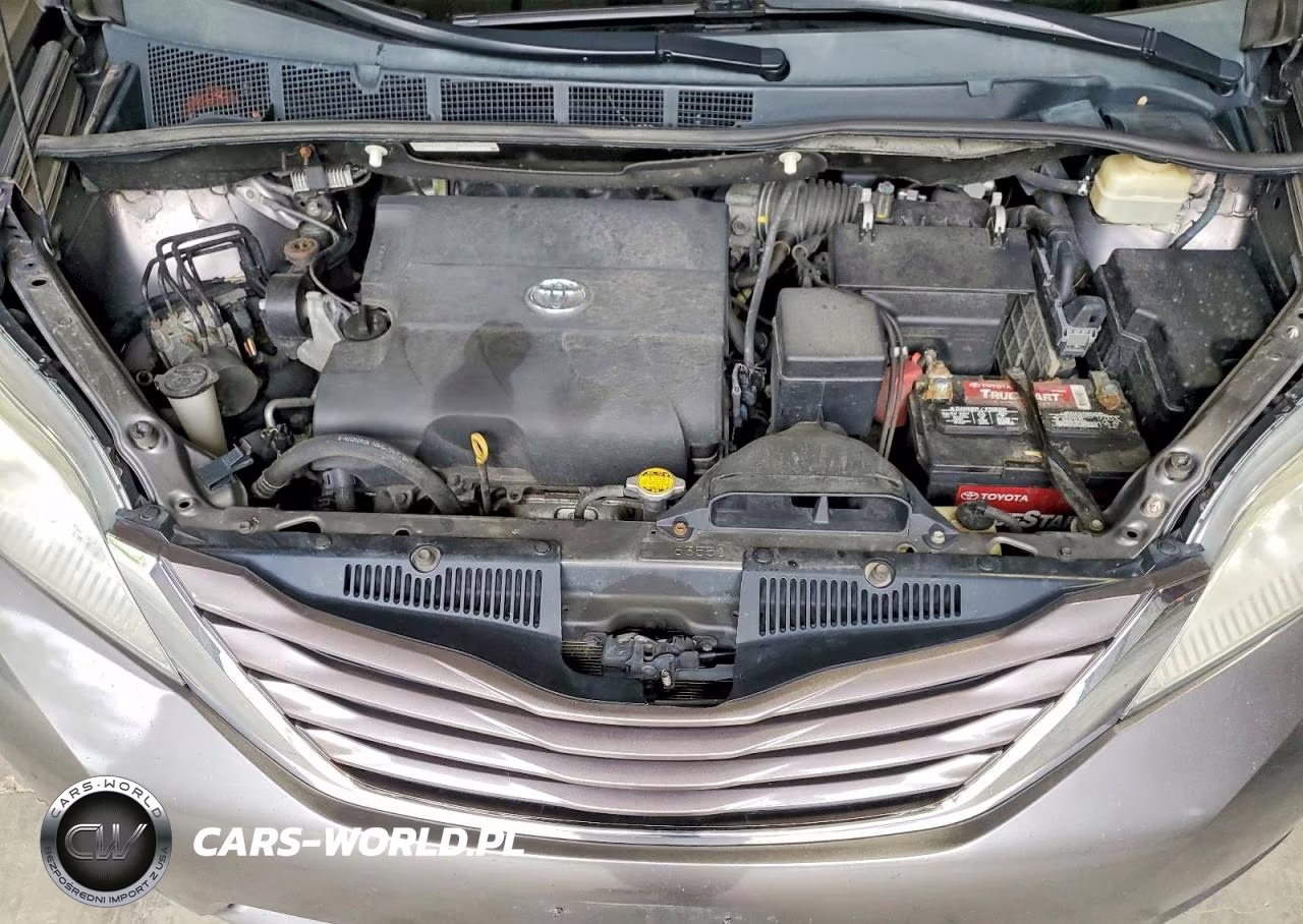 2015 Toyota Sienna Le VIN:5TDKK3DC2FS622968 - 12
