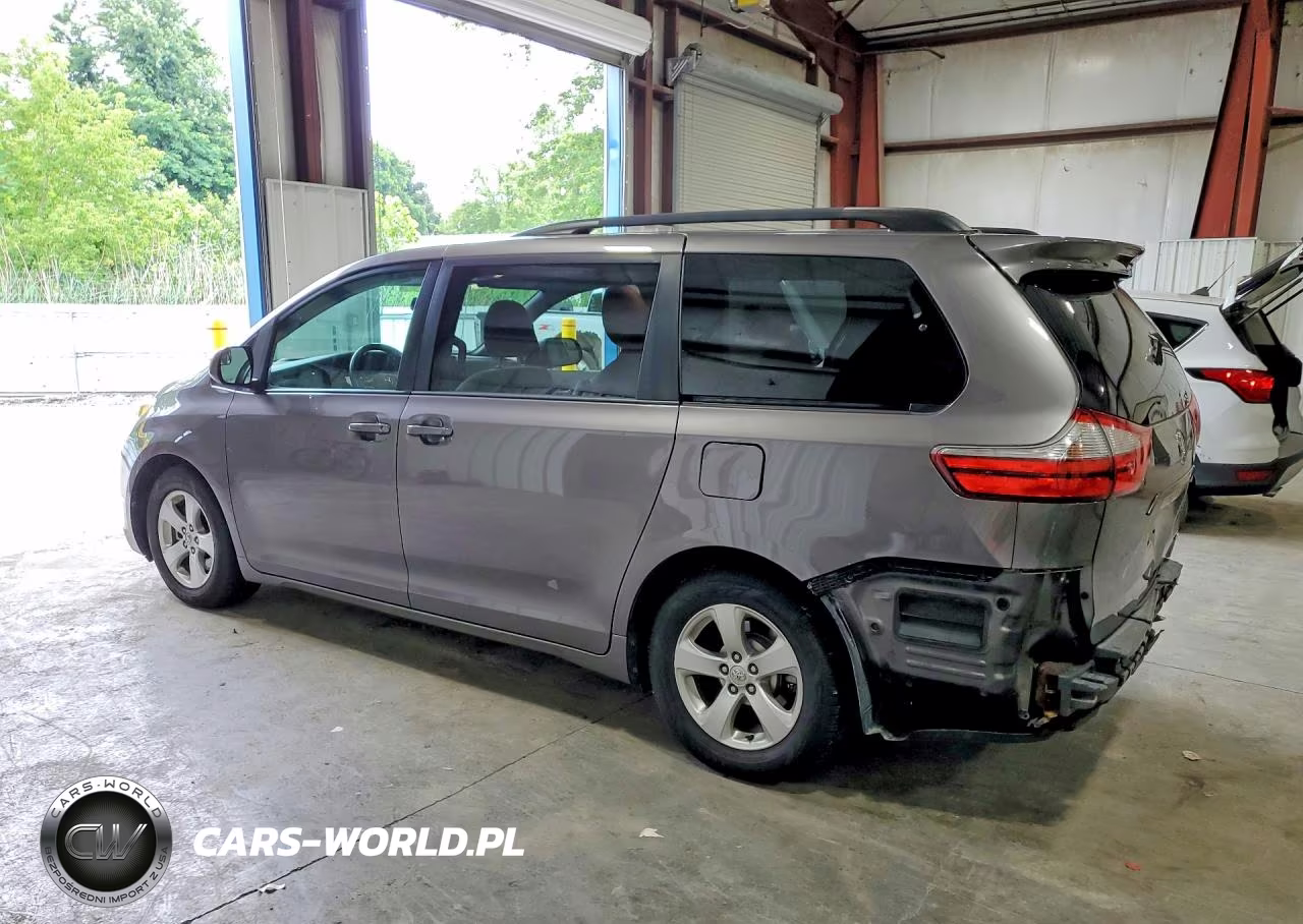 2015 Toyota Sienna Le VIN:5TDKK3DC2FS622968 - 2