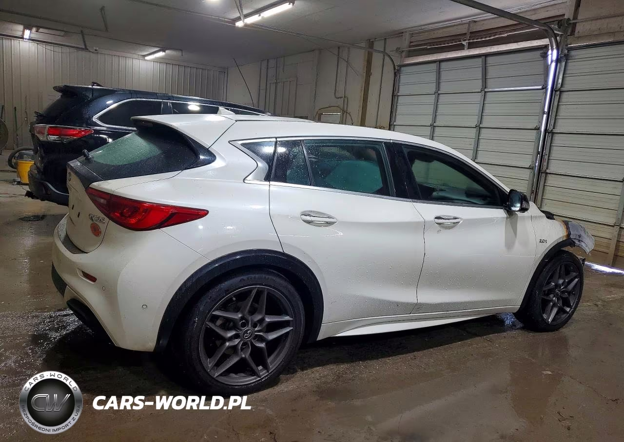 2017 Infiniti Qx30 Base-Luxury-Premium-Sport VIN:SJKCH5CP0HA031294 - 3