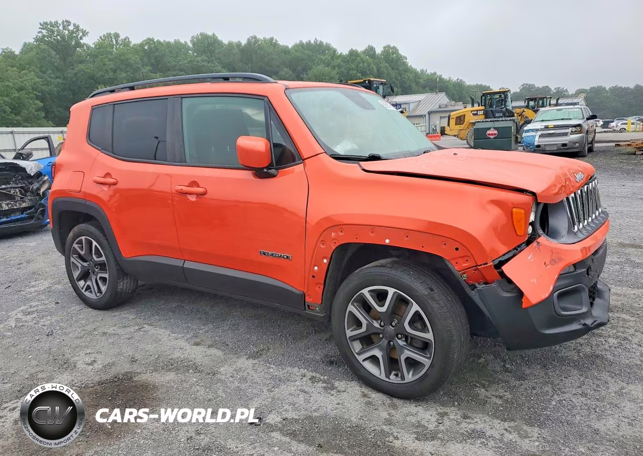 2018 Jeep Renegade Latitude VIN:ZACCJBBBXJPH69184 - 4