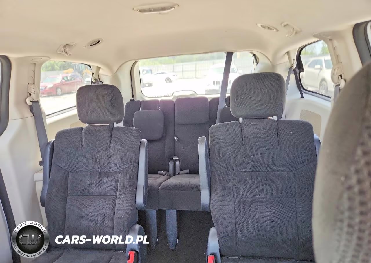2016 Dodge Grand Caravan Sxt VIN:2C4RDGCGXGR338812 - 10