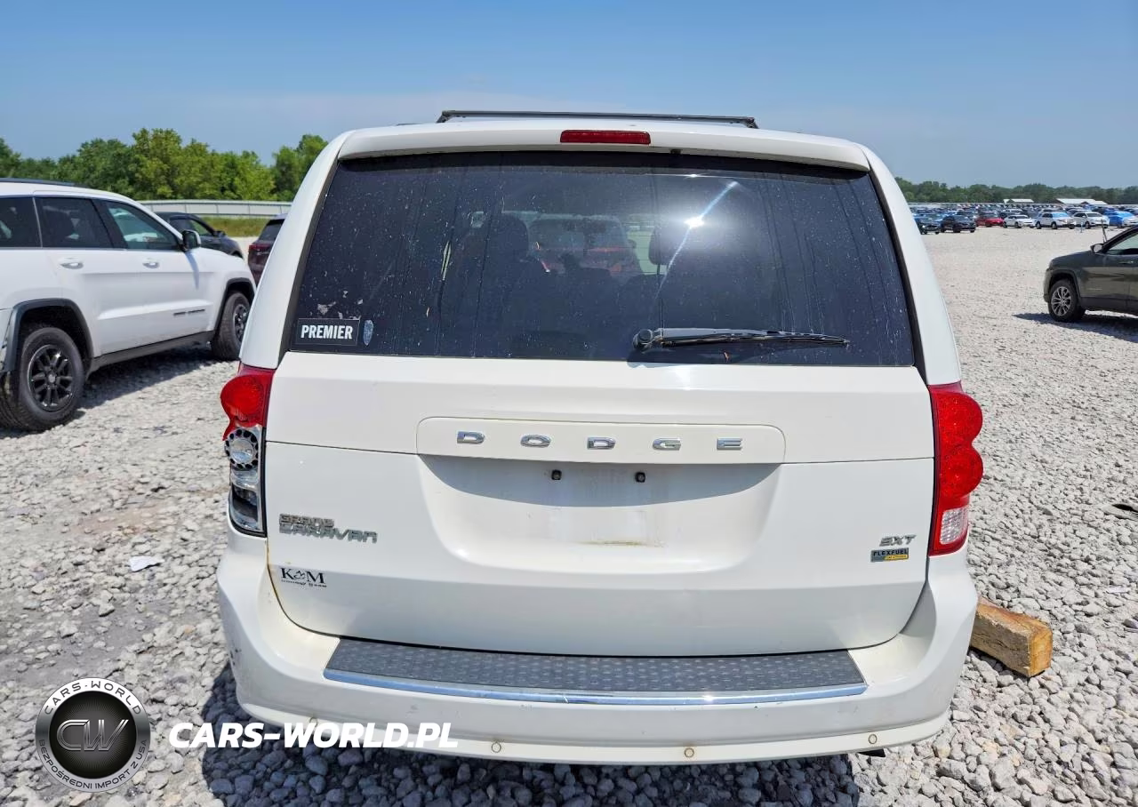 2016 Dodge Grand Caravan Sxt VIN:2C4RDGCGXGR338812 - 6