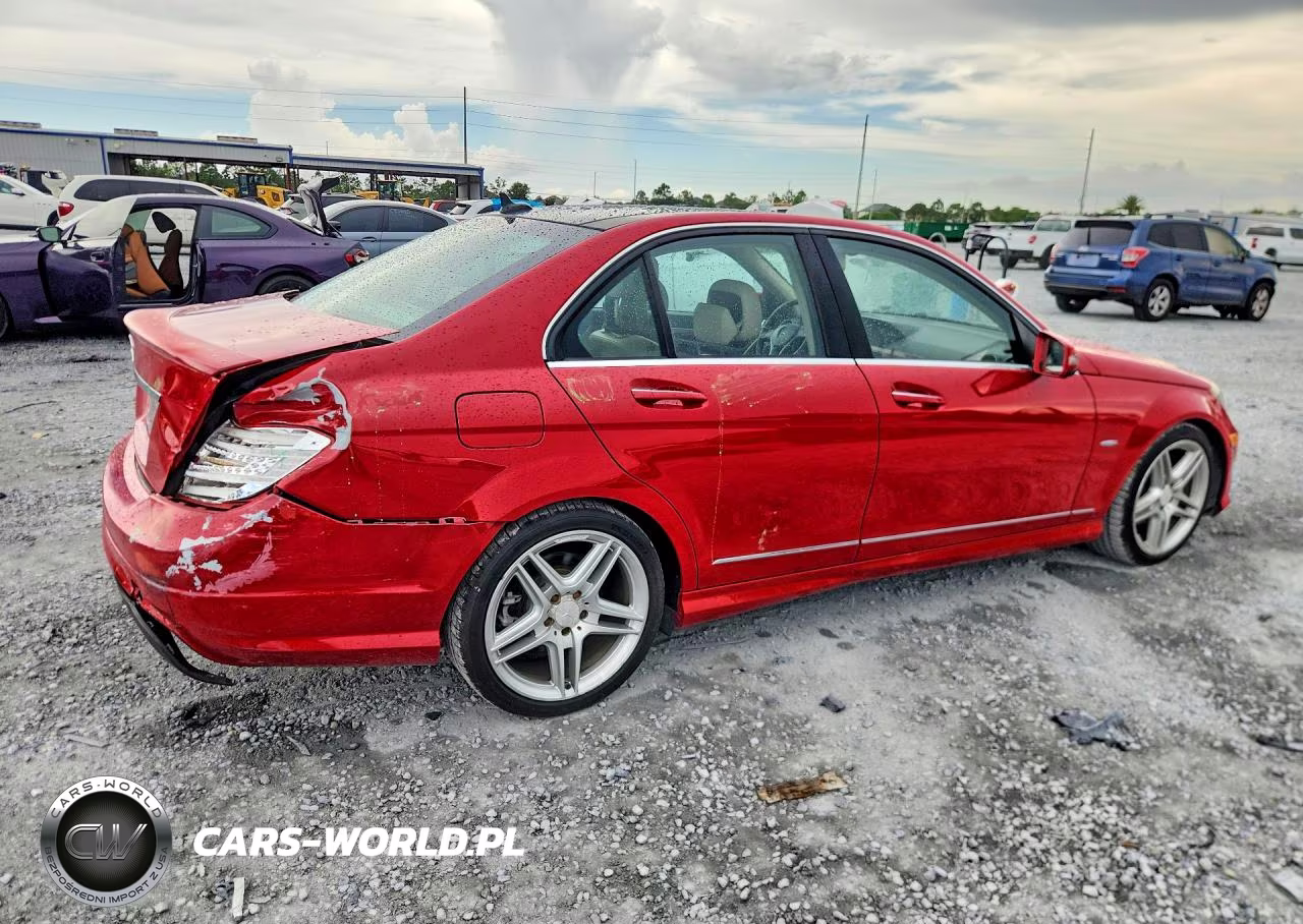 2012 Mercedes-Benz C 250 VIN:WDDGF4HB0CR237023 - 3