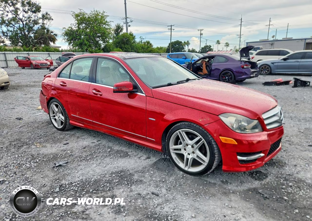2012 Mercedes-Benz C 250 VIN:WDDGF4HB0CR237023 - 4