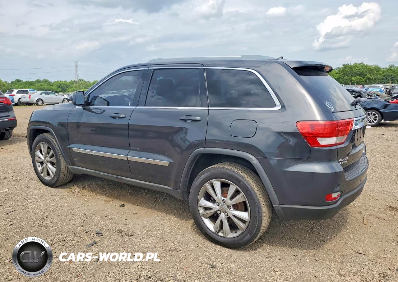 2011 Jeep Grand Cherokee Laredo VIN:1J4RR4GG7BC641889 - 2