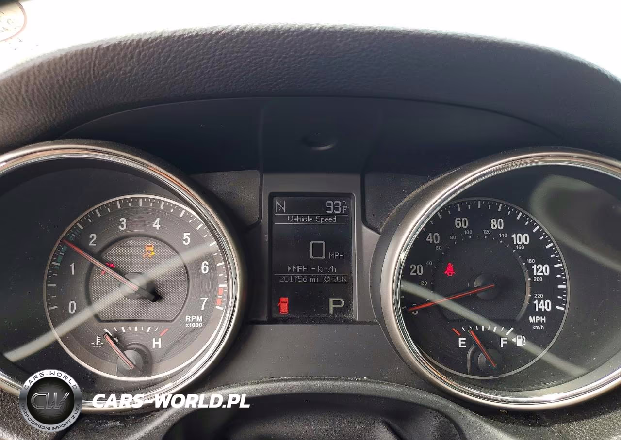 2011 Jeep Grand Cherokee Laredo VIN:1J4RR4GG7BC641889 - 9