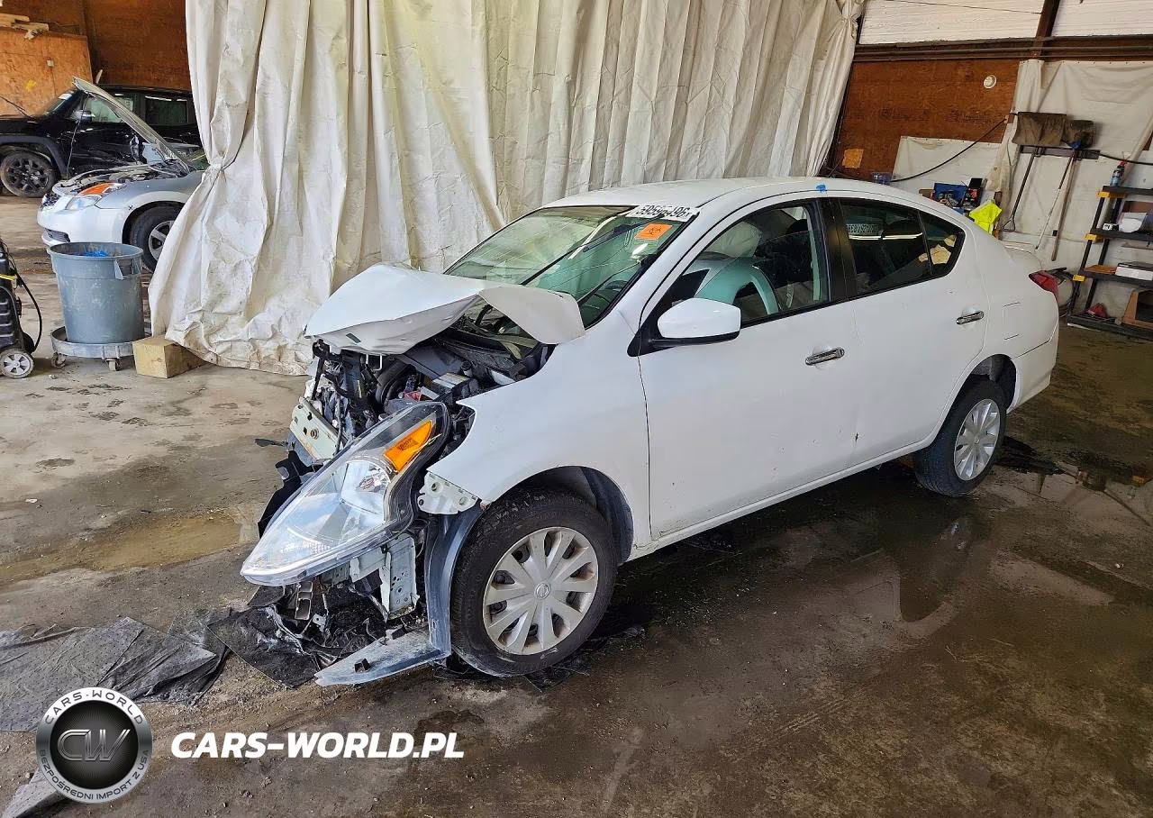 2018 Nissan Versa Sv – zdjęcie 1 z 13