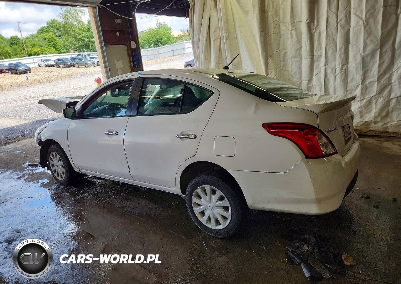 2018 Nissan Versa Sv VIN:3N1CN7AP0JL831945 - 2