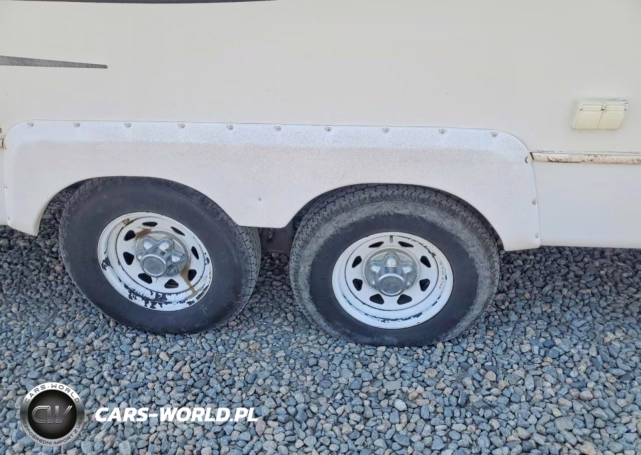 2007 Jay Trailers VIN:1UJBJ02R271CU0658 - 8