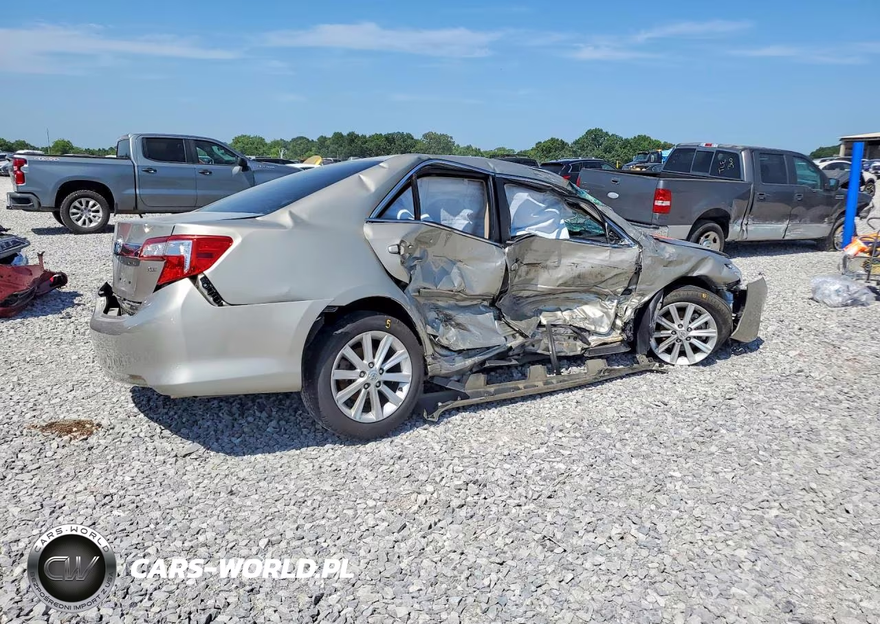 2014 Toyota Camry Xle VIN:4T1BF1FK6EU388420 - 3