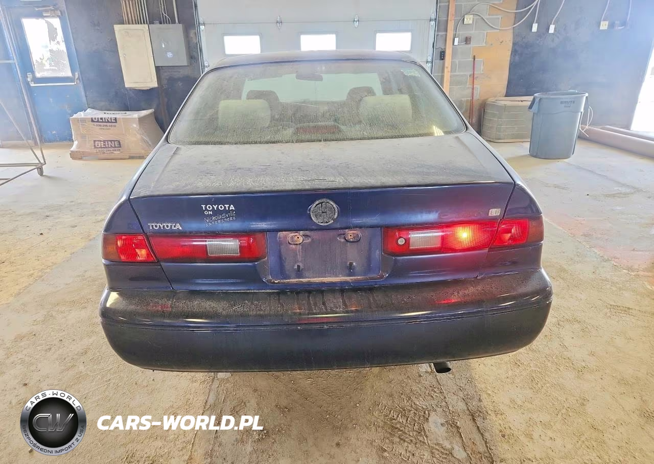 1999 Toyota Camry Le VIN:4T1BG22K1XU500584 - 6